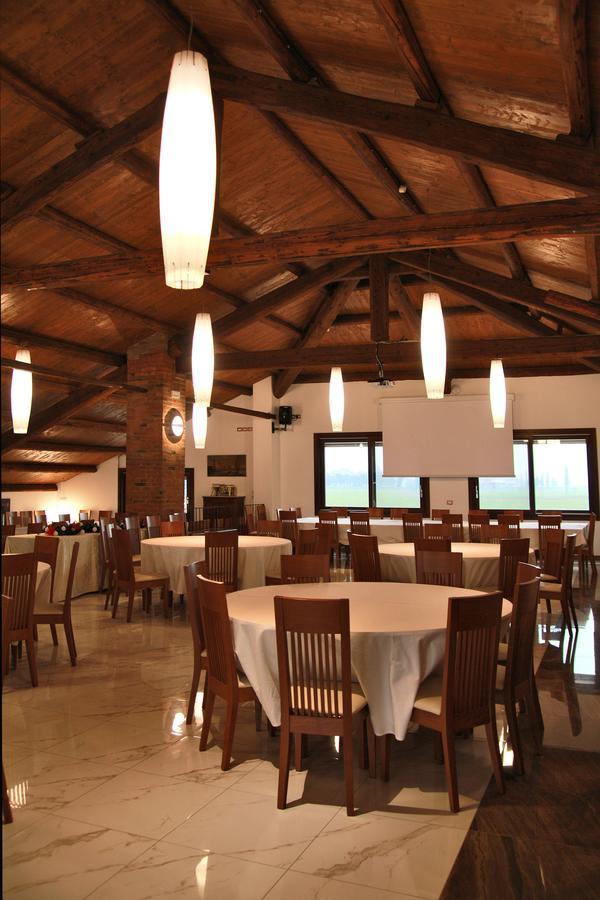 Oasi Bianca Hotel Pomposa Ngoại thất bức ảnh