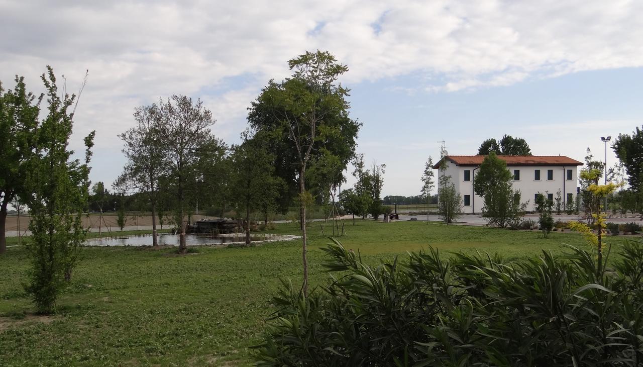 Oasi Bianca Hotel Pomposa Ngoại thất bức ảnh