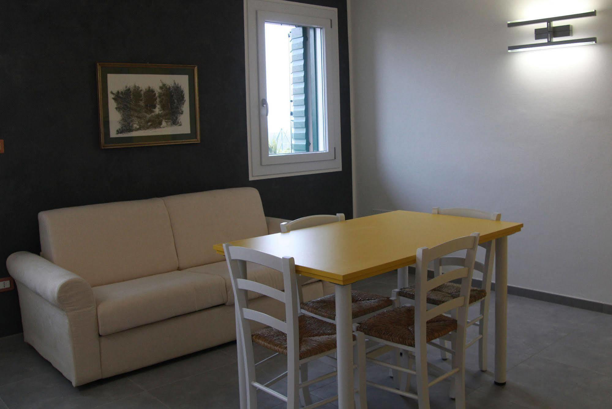 Oasi Bianca Hotel Pomposa Ngoại thất bức ảnh