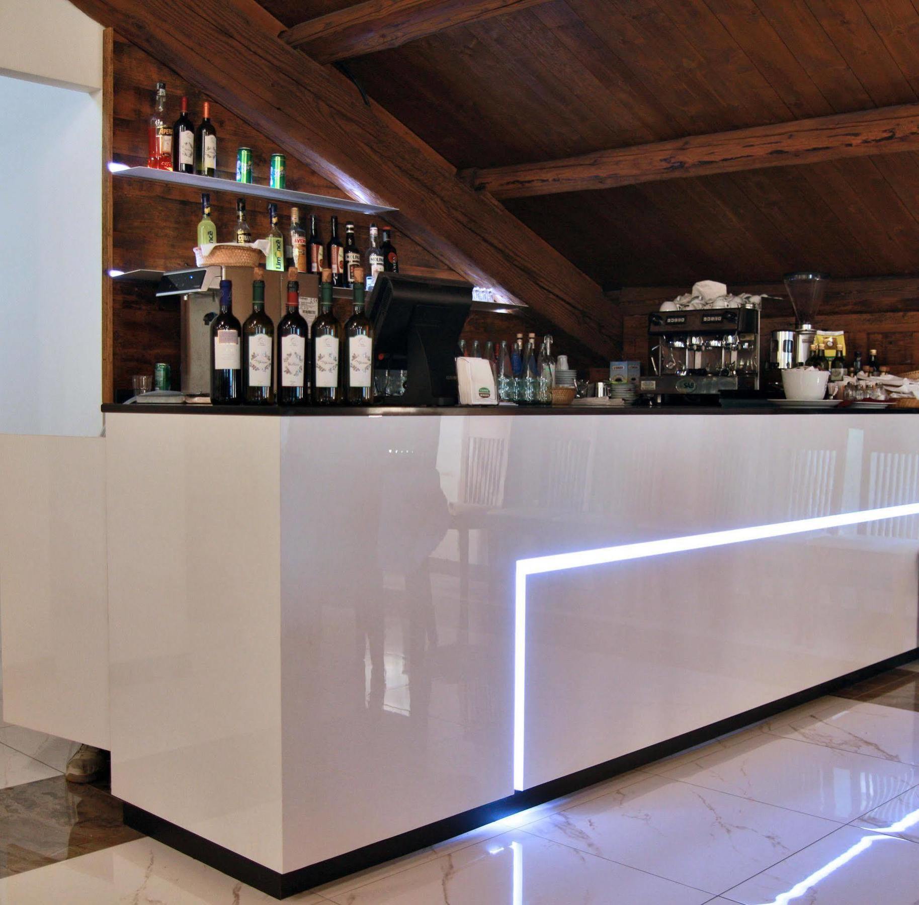Oasi Bianca Hotel Pomposa Ngoại thất bức ảnh